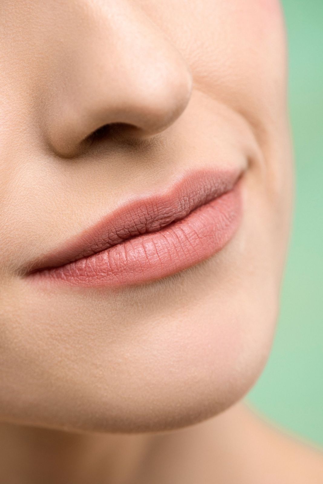 Lips mapped before lip blush